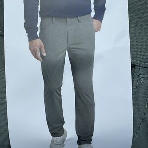 Kirkland Signature Men's 32x34 Commuter Pant Green Sorona e1150